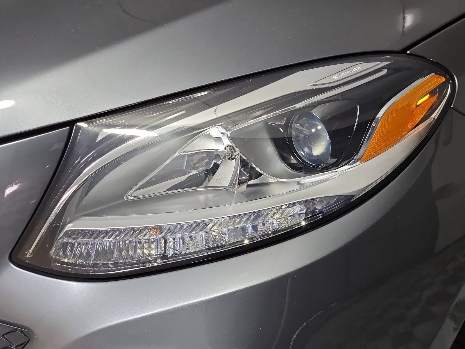 Used 2018 Mercedes-Benz GLE 550e 4MATIC image 31