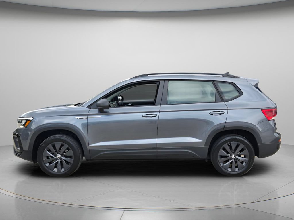 Certified 2024 Volkswagen Taos S FWD image 3