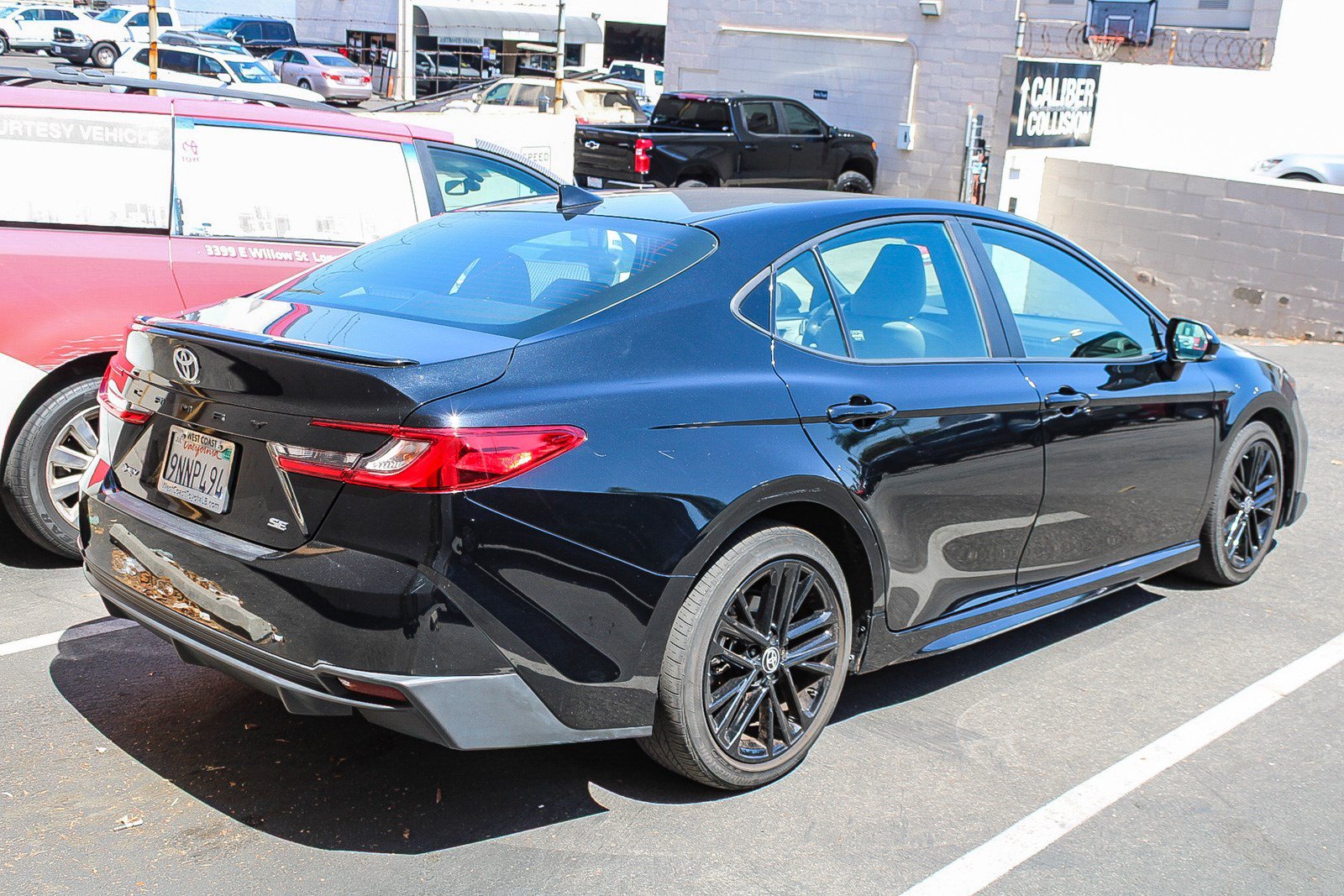 Certified 2025 Toyota Camry SE FWD image 7