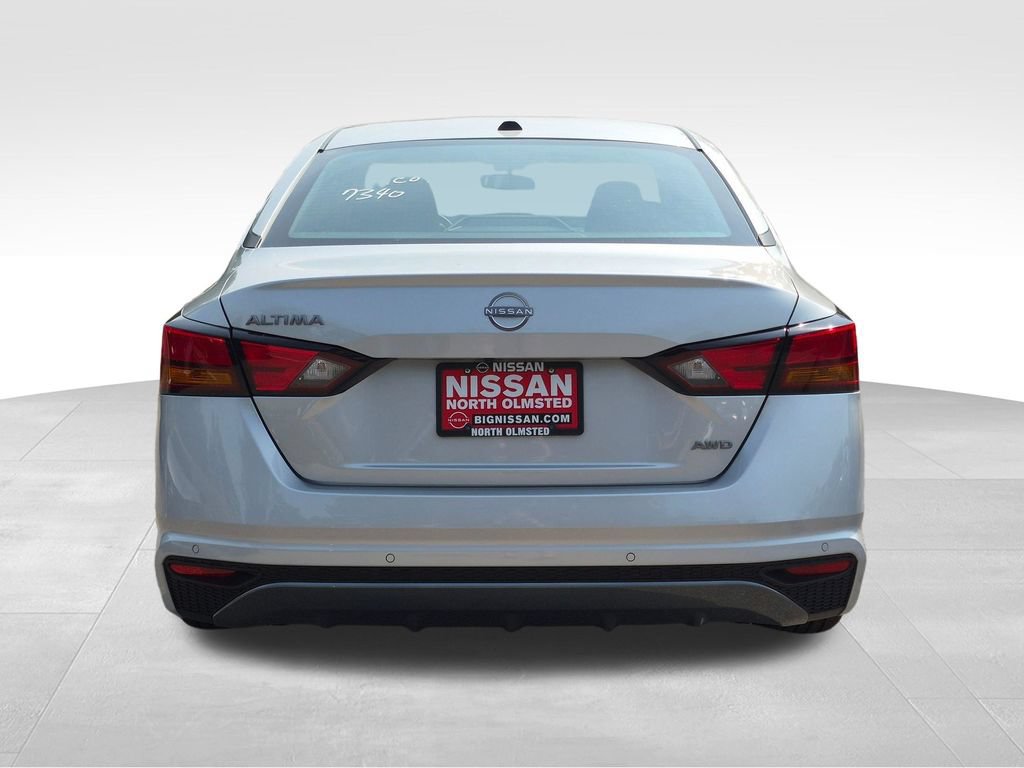 New 2026 Nissan Altima 2.5 SV AWD/4WD image 10