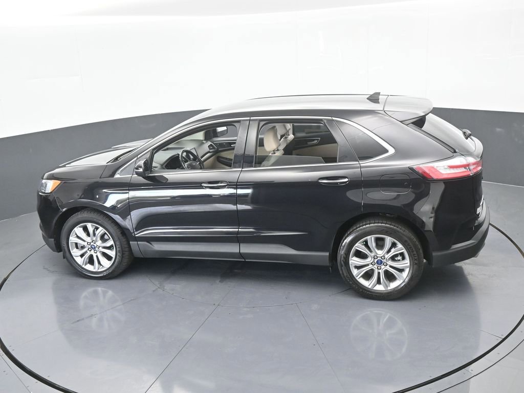 Used 2022 Ford Edge Titanium image 54