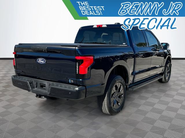 Used 2025 Ford F150 Lightning Flash image 5