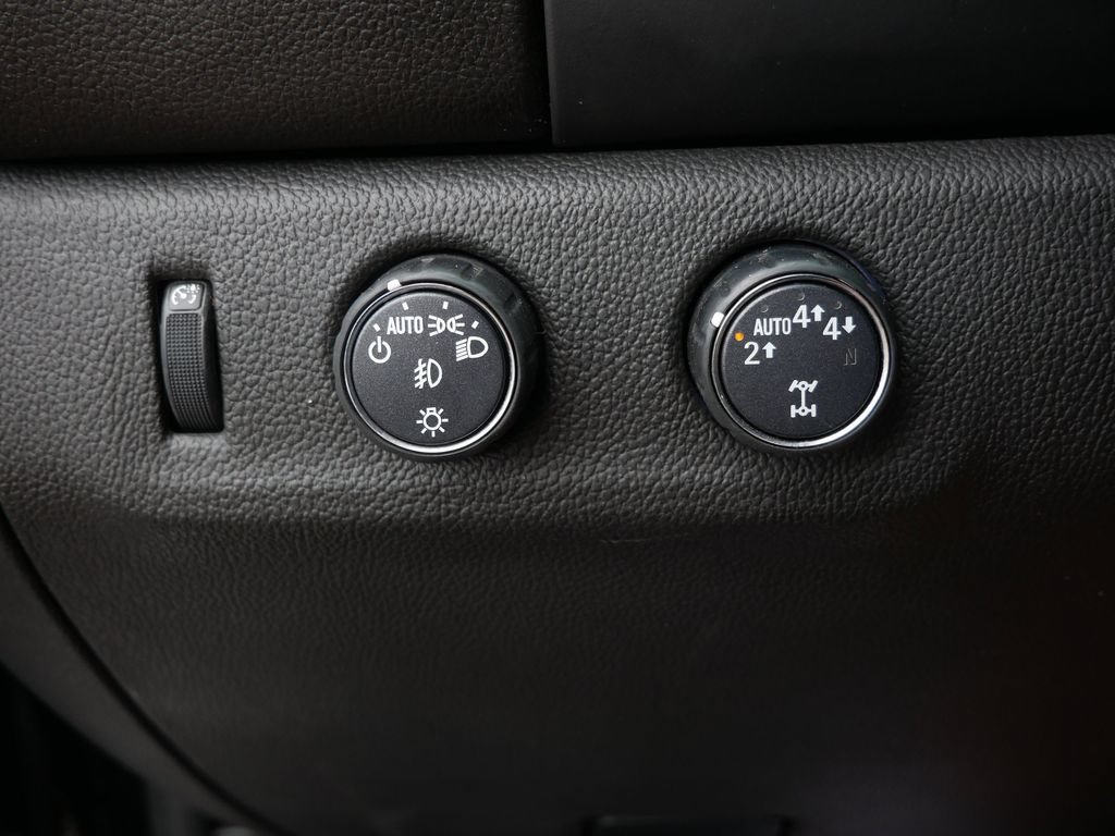 Used 2020 GMC Canyon SLT w/ Driver Alert Package AWD/4WD image 30
