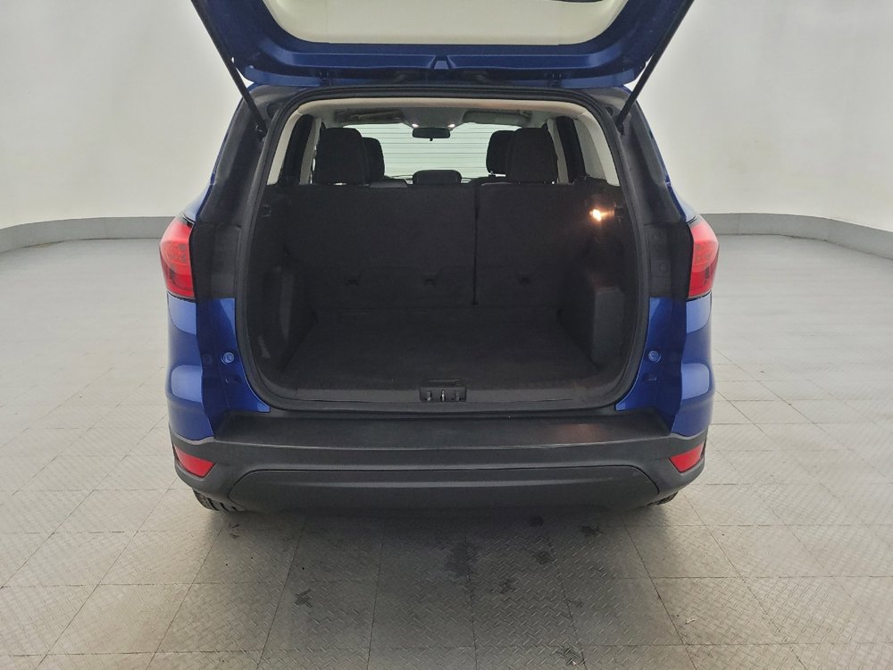Used 2019 Ford Escape S image 29