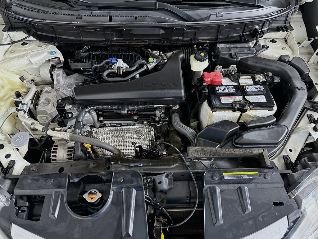 Used 2017 Nissan Rogue SV w/ Midnight Edition FWD image 29