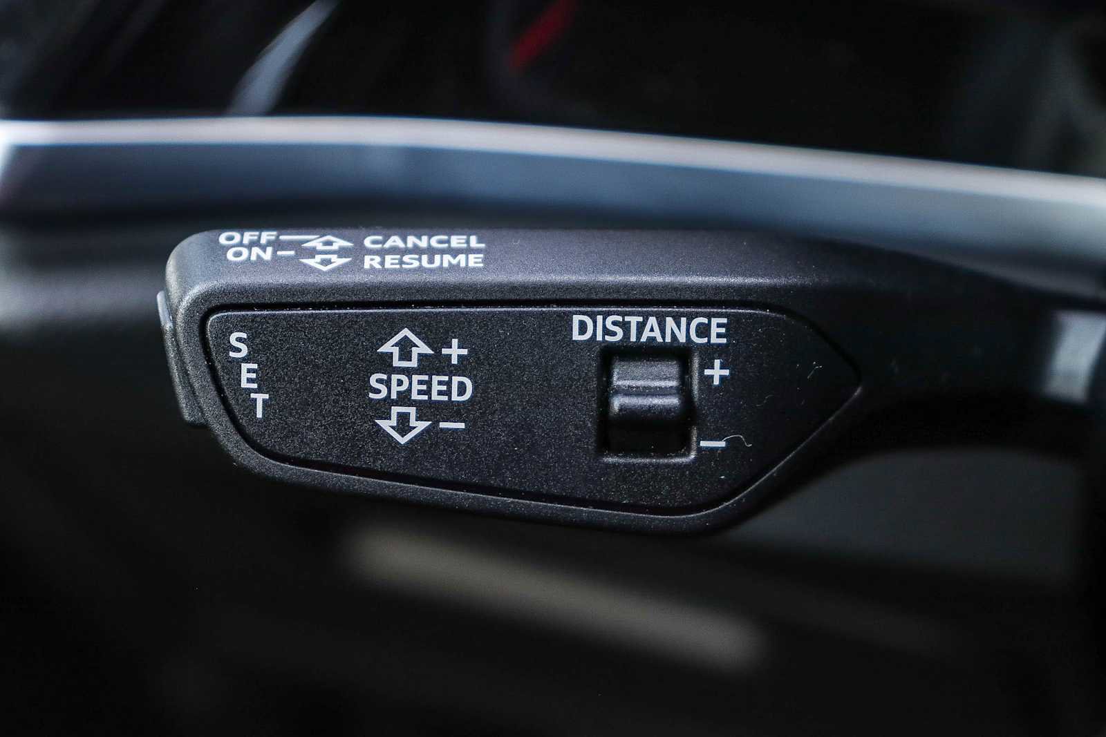 Used 2025 Audi Q3 2.0T Premium Plus w/ Premium Plus Package image 32