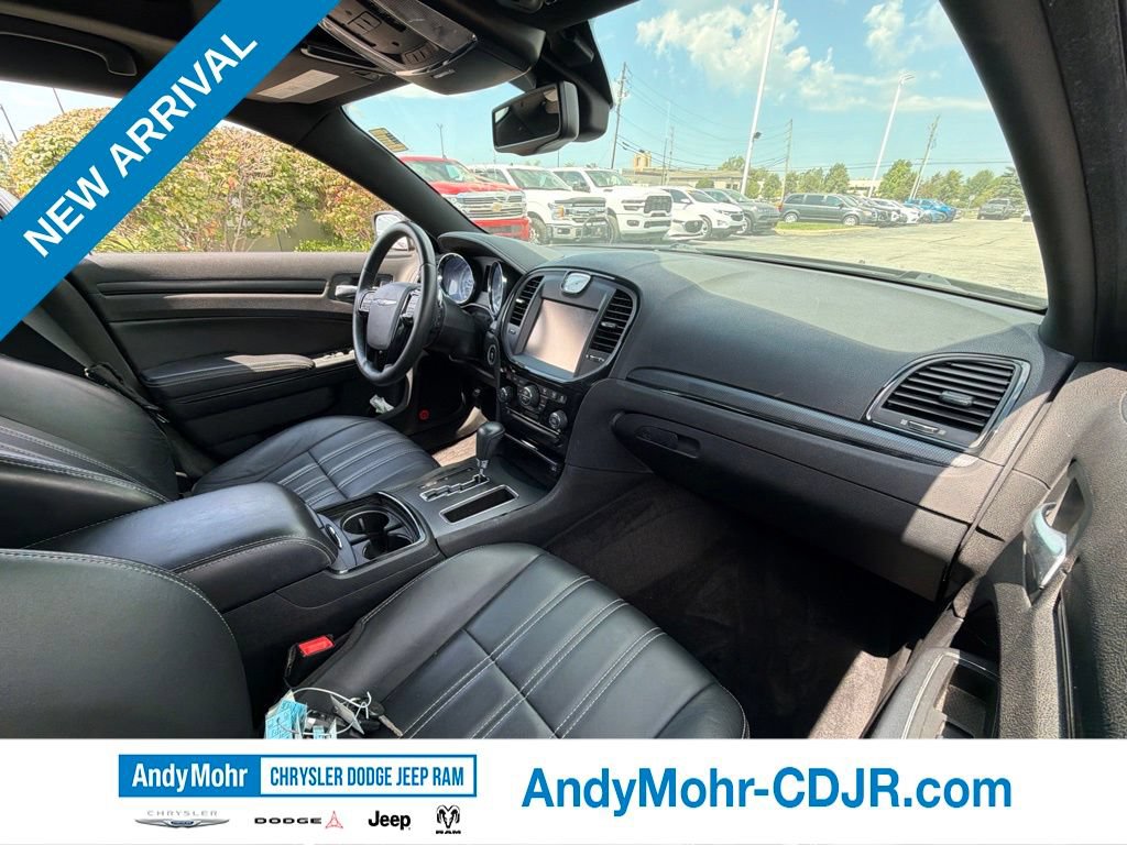 Used 2014 Chrysler 300 S w/ Light Group RWD image 17