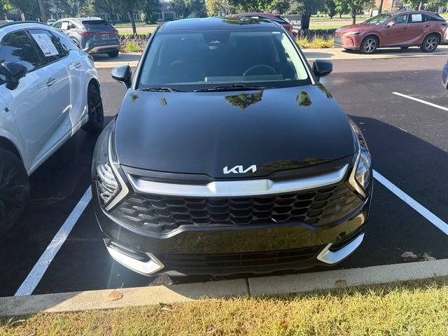 Used 2025 Kia Sportage LX FWD image 8
