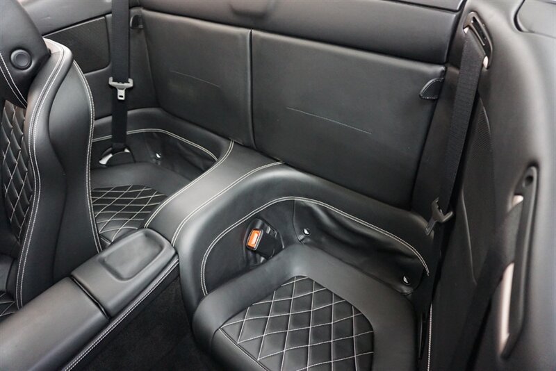 Used 2014 Ferrari California RWD image 12