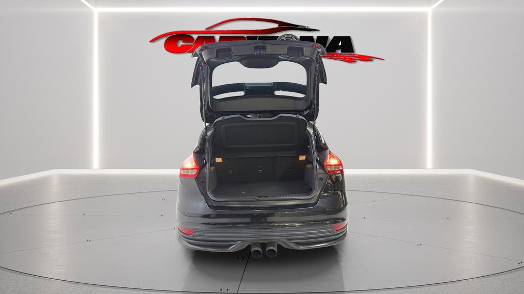 Used 2016 Ford Focus ST image 22