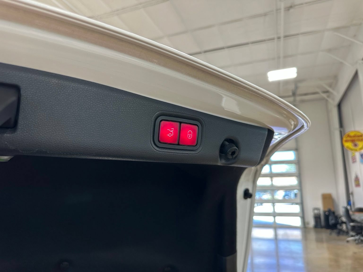 Used 2019 Mercedes-Benz E 300 image 43