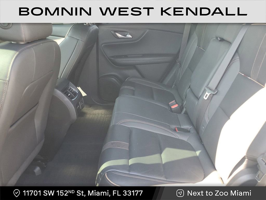 Used 2022 Chevrolet Blazer Premier w/ Enhanced Convenience Package image 12