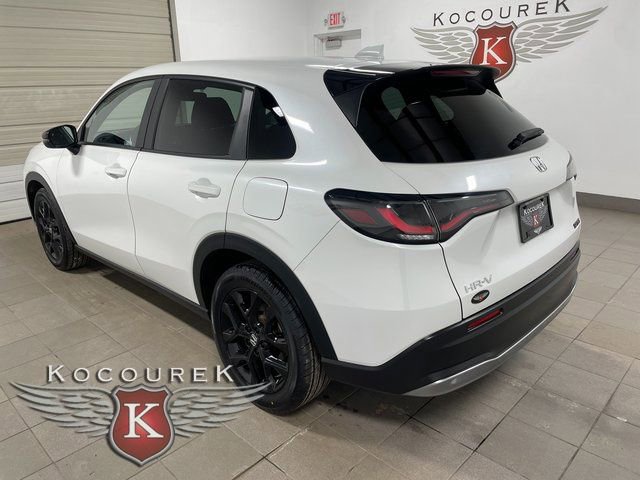 Used 2024 Honda HR-V Sport image 4