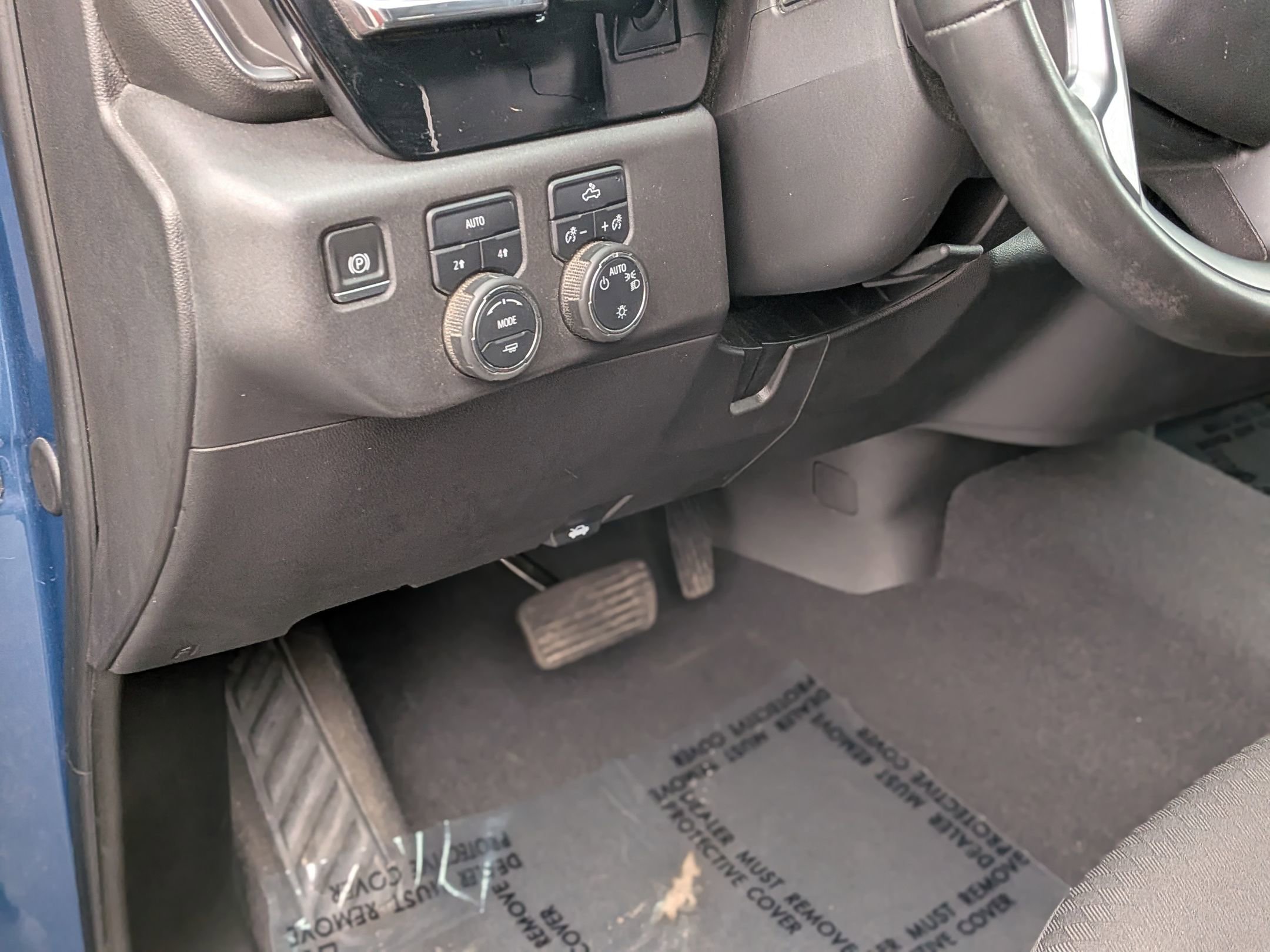 Used 2024 Chevrolet Silverado 1500 LT image 17