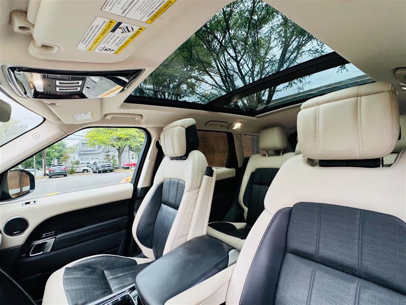 Used 2019 Land Rover Range Rover Sport HSE Dynamic image 40