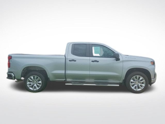 Used 2020 Chevrolet Silverado 1500 Custom w/ Custom Value Package RWD image 10