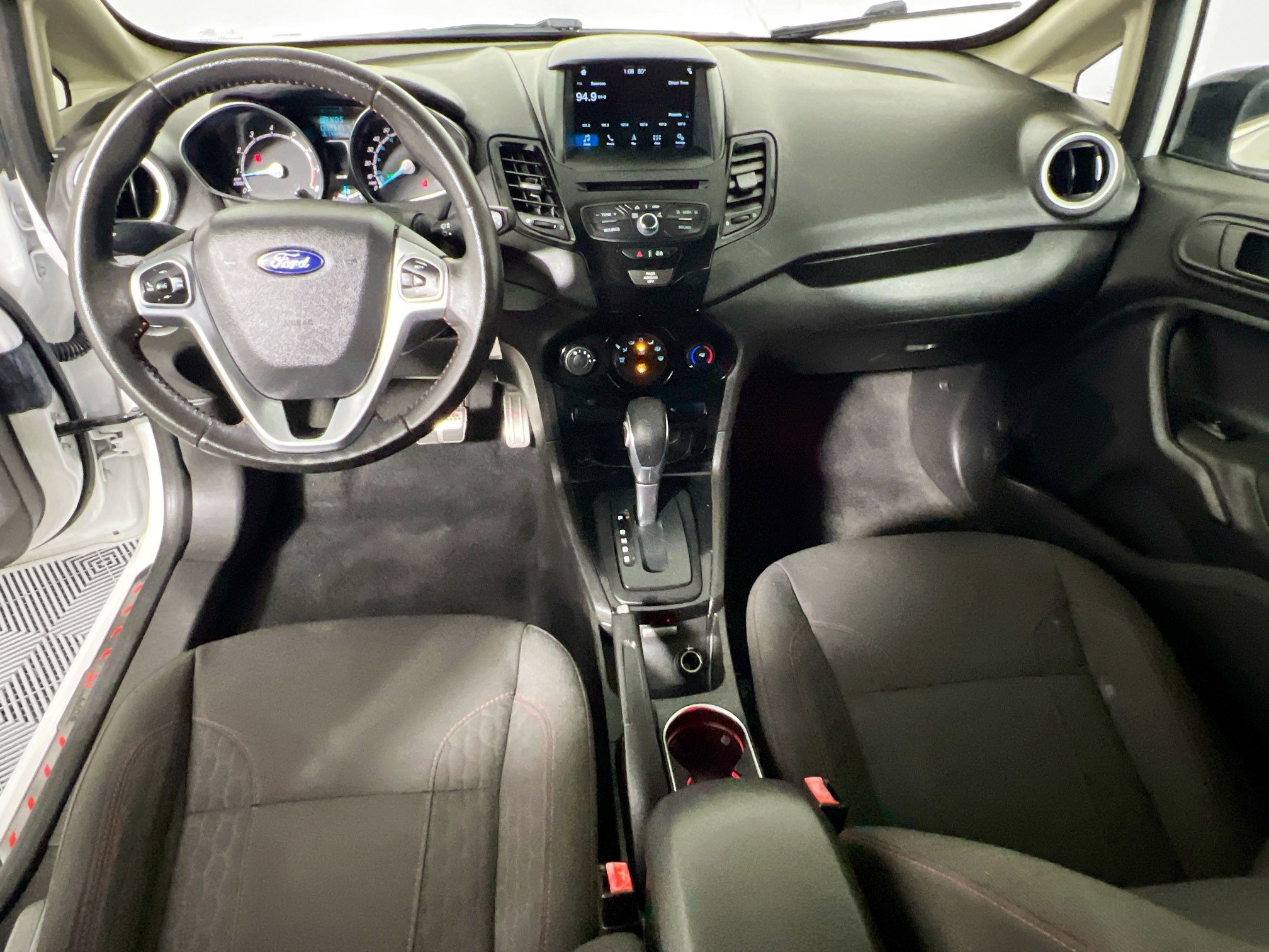 Used 2019 Ford Fiesta ST-Line FWD image 28