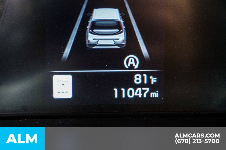 Used 2025 Kia Soul LX w/ LX Technology Package FWD image 53