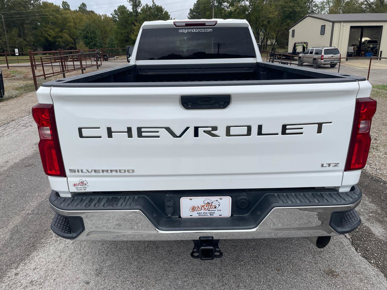 Used 2022 Chevrolet Silverado 3500 LTZ AWD/4WD image 4
