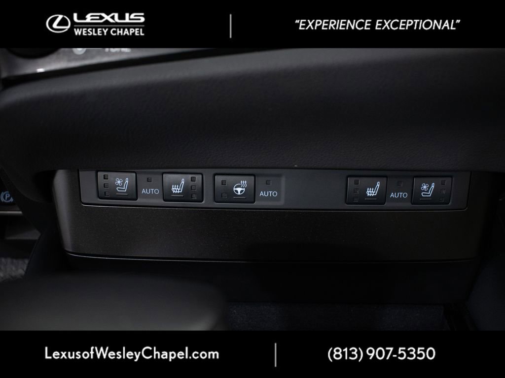 Used 2023 Lexus ES 250 w/ Premium Package AWD/4WD image 40