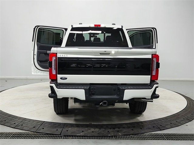 Used 2025 Ford F250 Platinum image 14