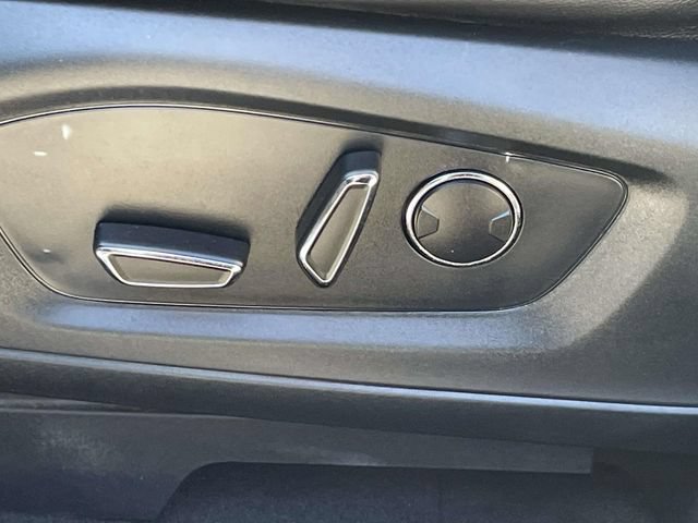 Used 2020 Ford Explorer Limited AWD/4WD image 19