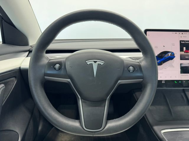 Used 2023 Tesla Model 3 Standard Range image 23