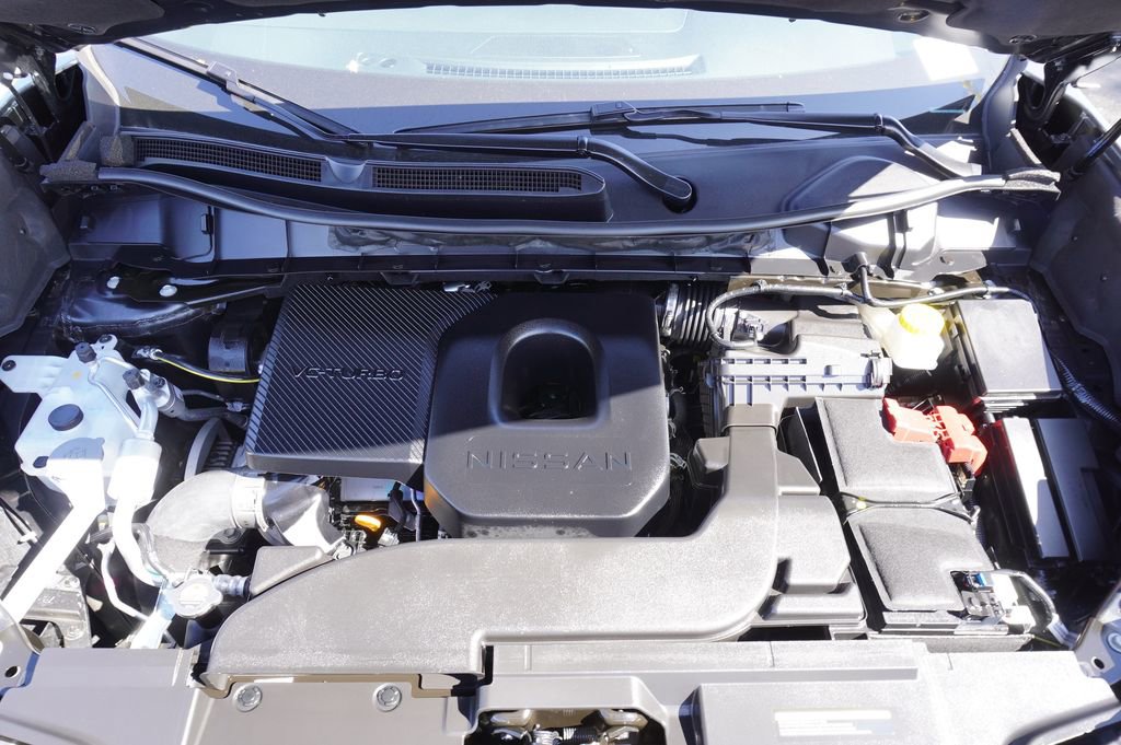 Certified 2025 Nissan Murano SV FWD image 7