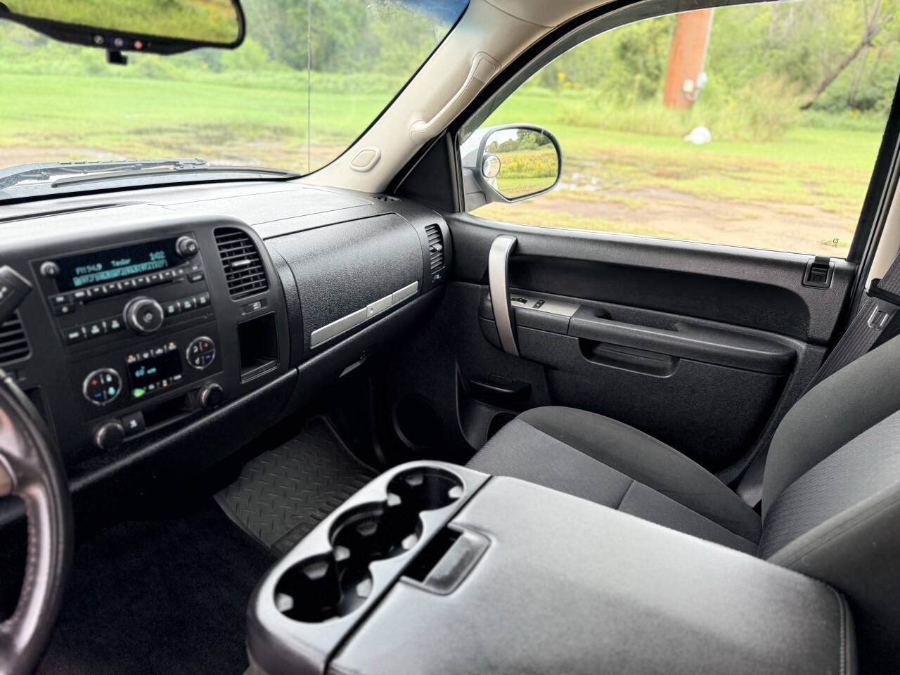 Used 2011 GMC Sierra 1500 SLE w/ Power Tech Package RWD image 18