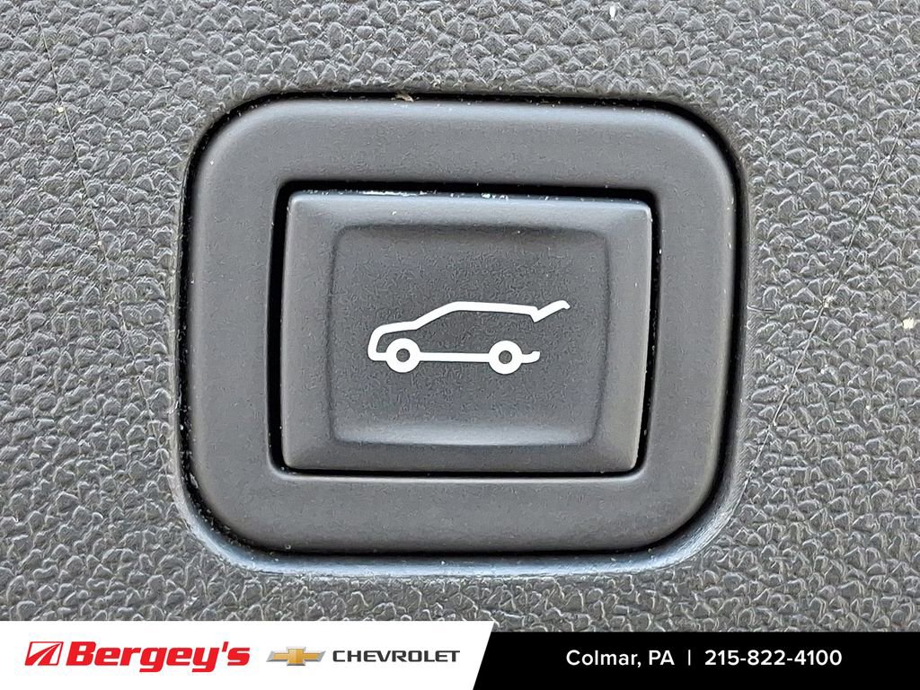 Used 2023 Chevrolet Tahoe High Country image 34