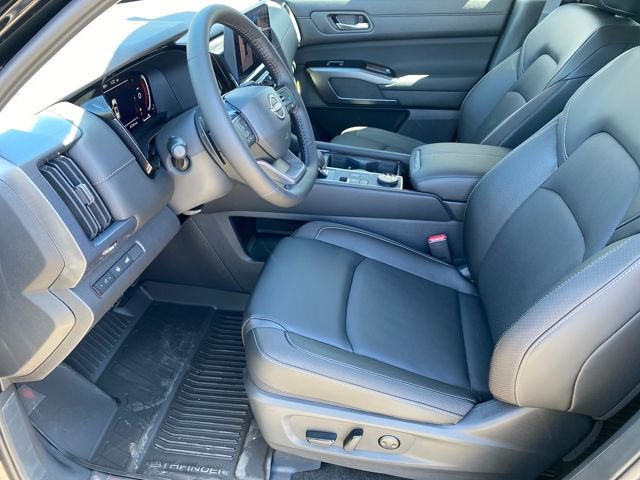 New 2026 Nissan Pathfinder SL image 10
