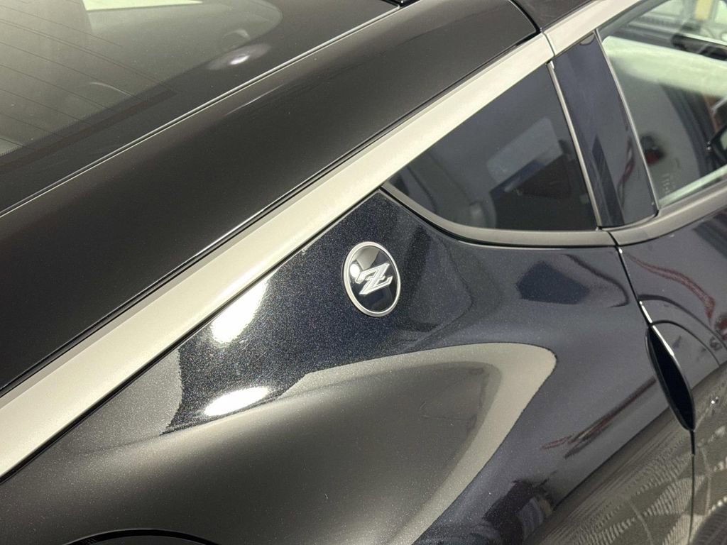 Used 2024 Nissan Z Performance w/ Floor Mat Package image 38