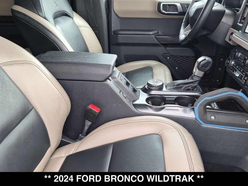 Used 2024 Ford Bronco Wildtrak AWD/4WD image 28