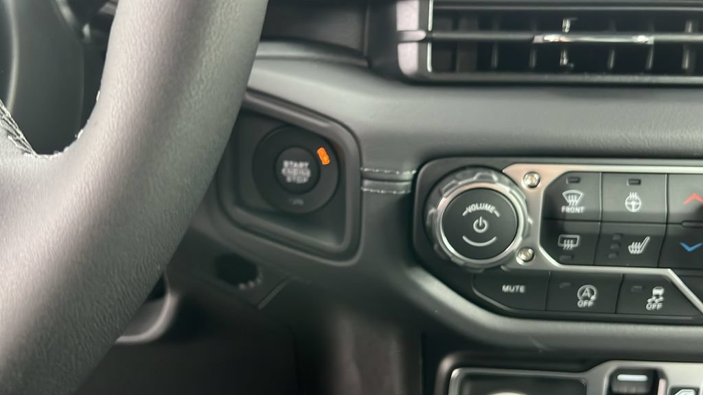 New 2026 Jeep Gladiator Mojave AWD/4WD image 17