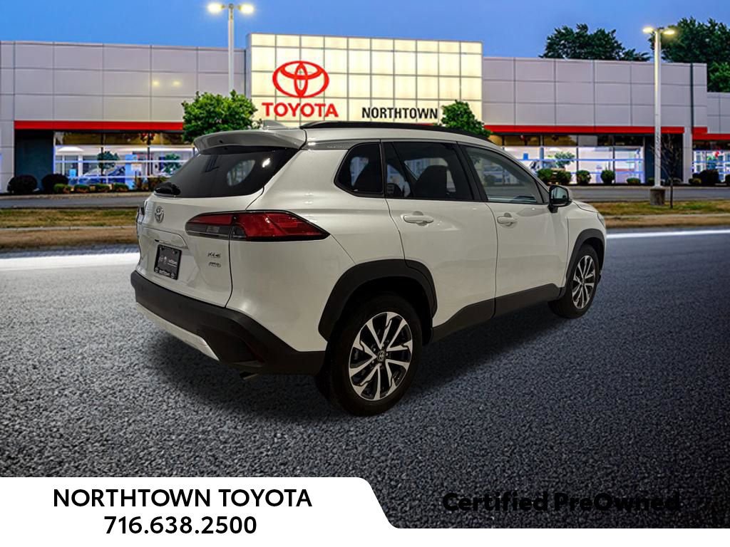 Used 2023 Toyota Corolla Cross XLE AWD/4WD image 13