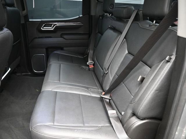 Used 2023 Chevrolet Silverado 1500 LTZ RWD image 17