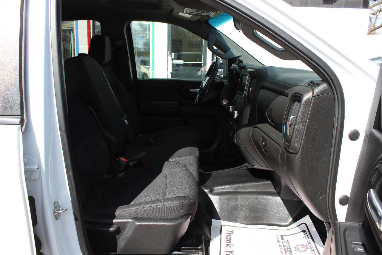 Used 2023 GMC Sierra 2500 Pro w/ Convenience Package image 19