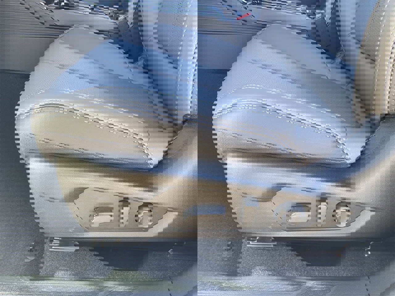 New 2026 Subaru Outback Limited w/ Premium/Limited Package 2 image 16