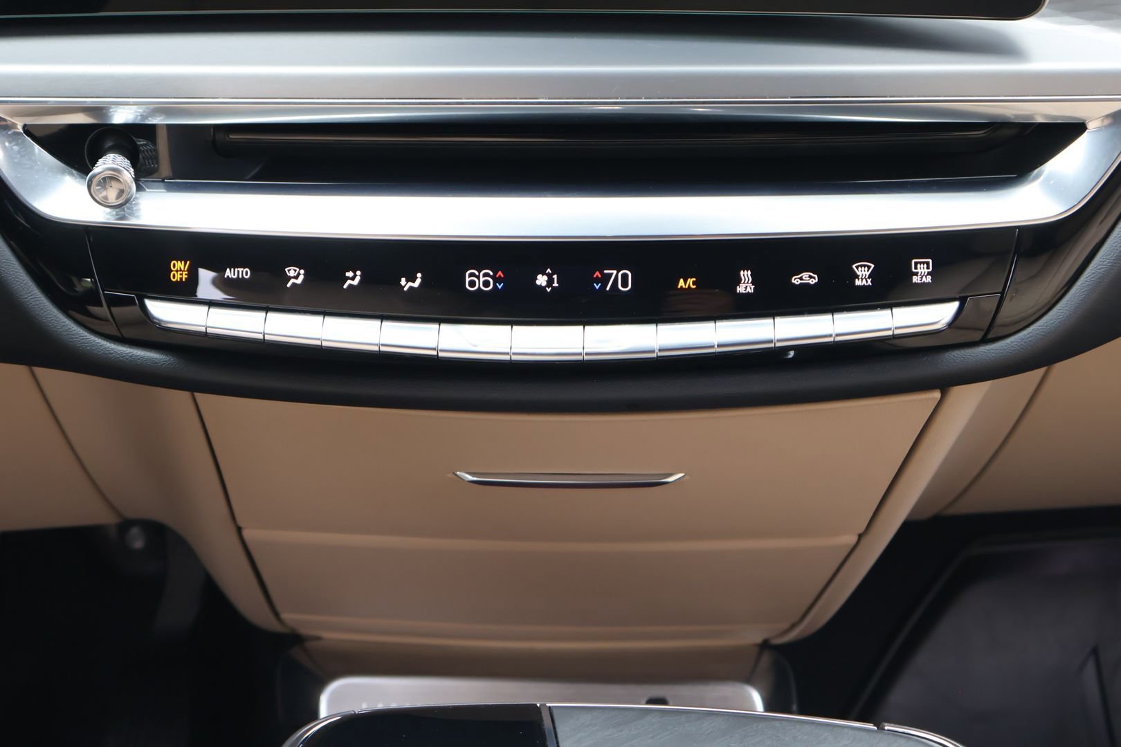 Used 2024 Cadillac Lyriq Sport w/ Nappa Leather Package AWD/4WD image 17
