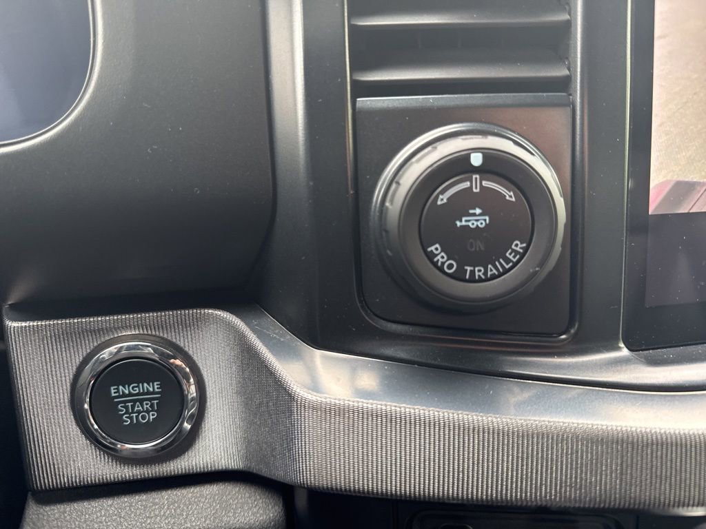Used 2025 Ford F450 Platinum AWD/4WD image 22