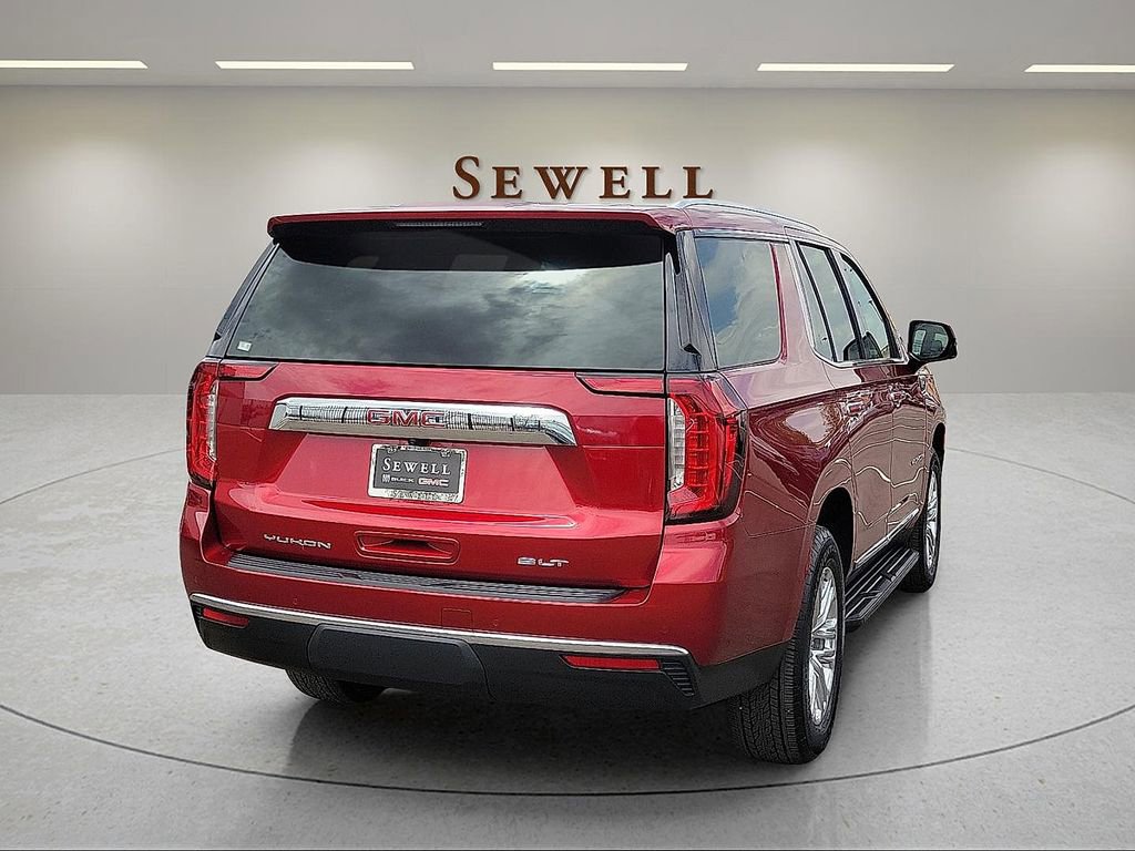 Used 2024 GMC Yukon SLT w/ SLT Luxury Package RWD image 5