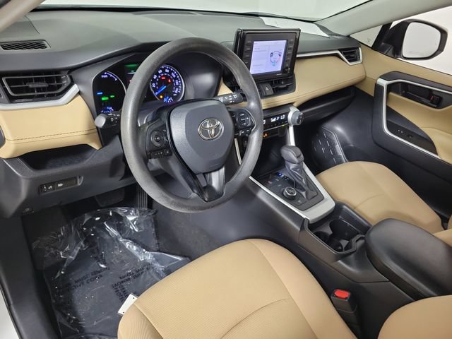 Used 2021 Toyota RAV4 LE AWD/4WD image 18