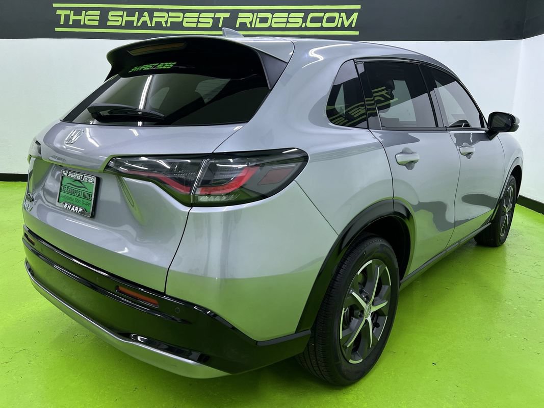 Used 2025 Honda HR-V EX-L image 10