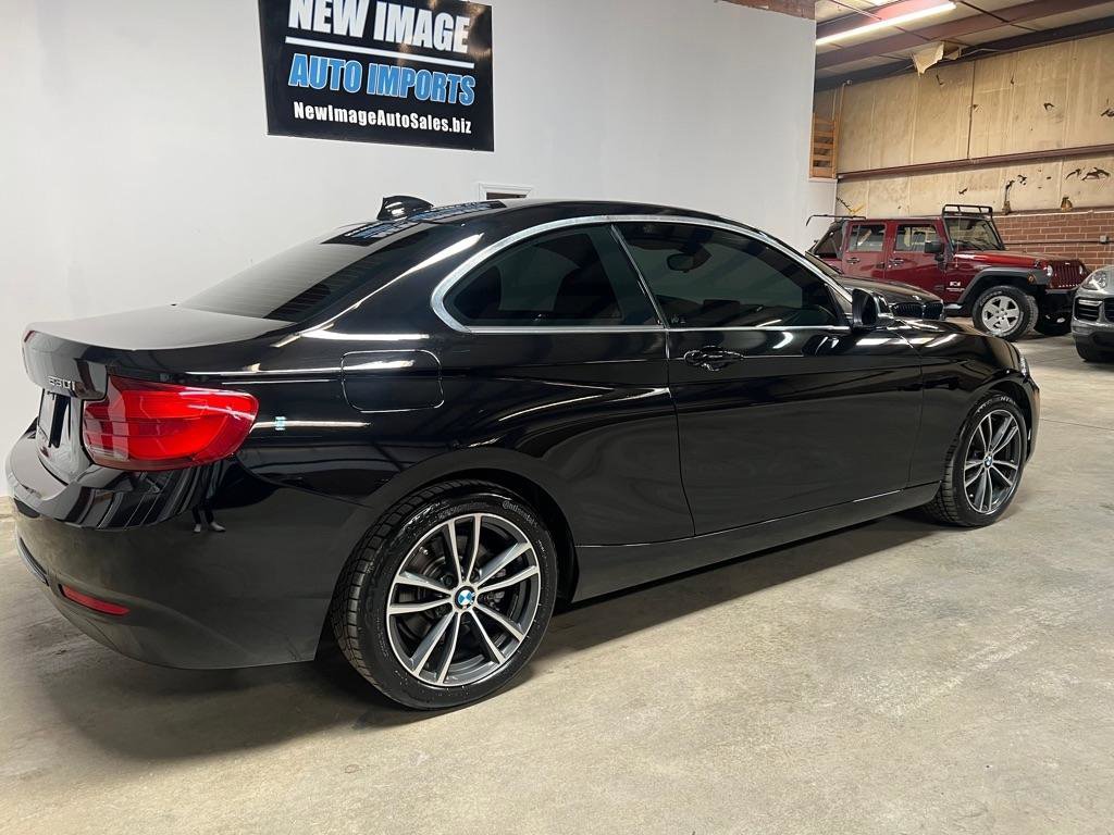 Used 2019 BMW 230i Coupe image 2