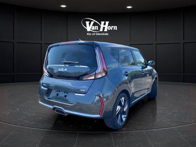 Used 2023 Kia Soul GT-Line w/ GT-Line Technology Package FWD image 7
