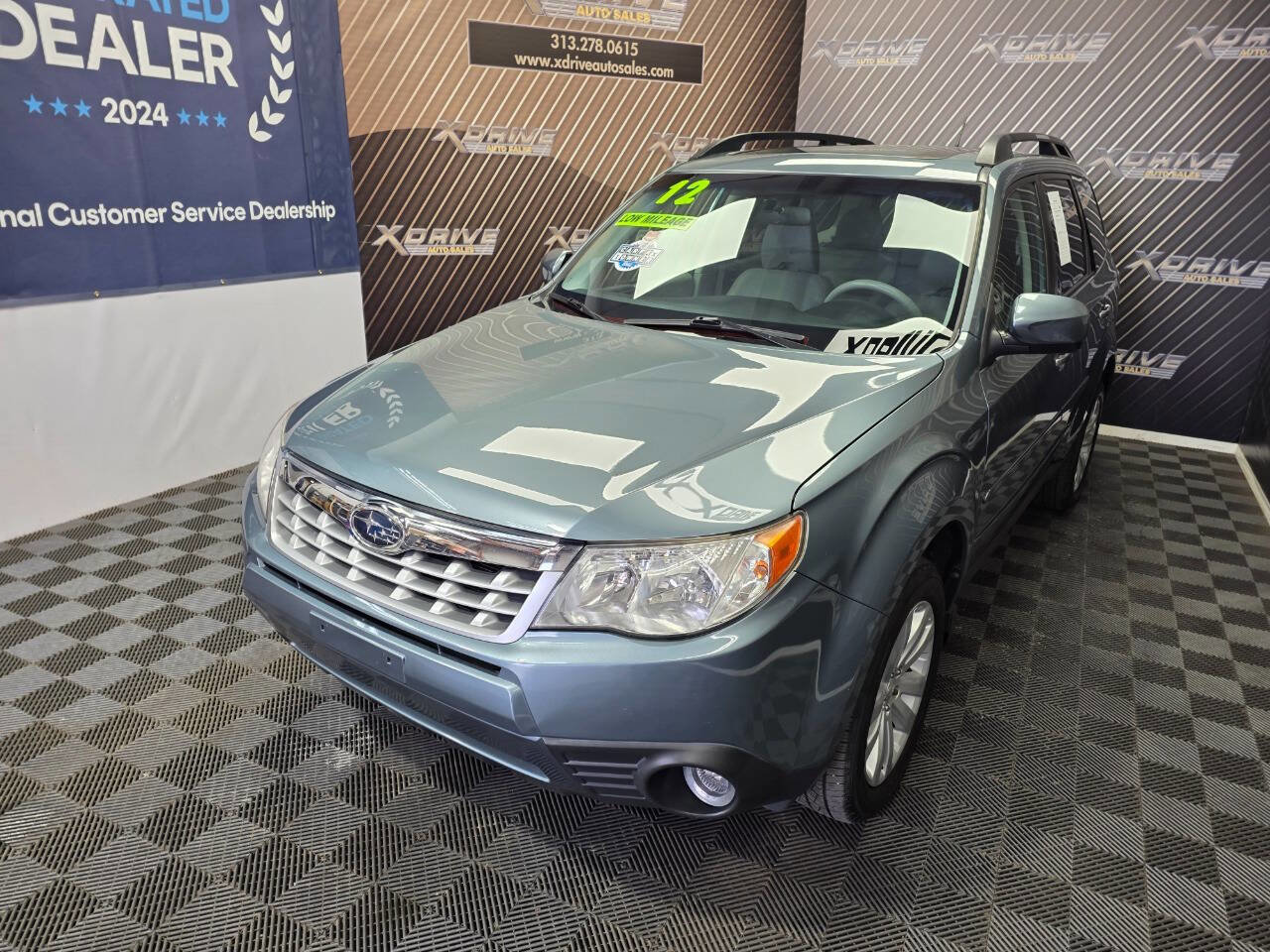 Used 2012 Subaru Forester 2.5X Limited AWD/4WD image 2
