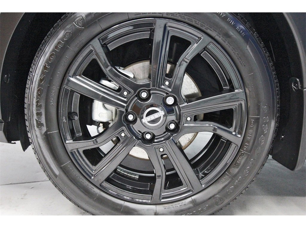 Used 2023 Nissan Kicks SR w/ SR Premium Package image 29