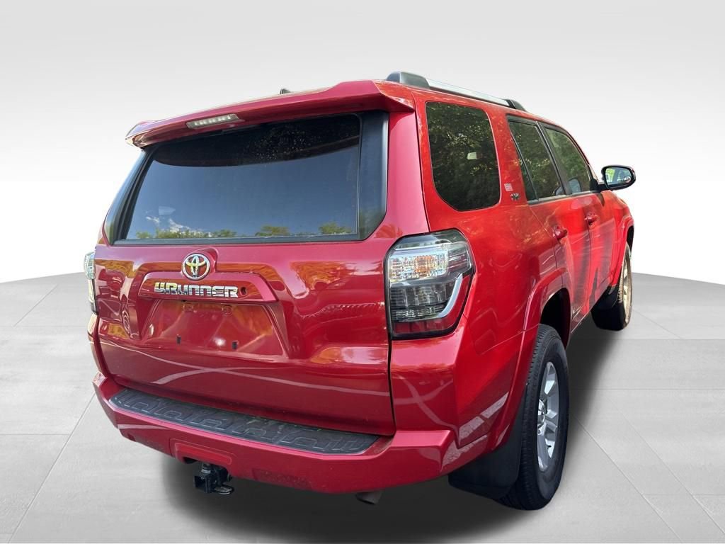 Used 2021 Toyota 4Runner SR5 AWD/4WD image 13