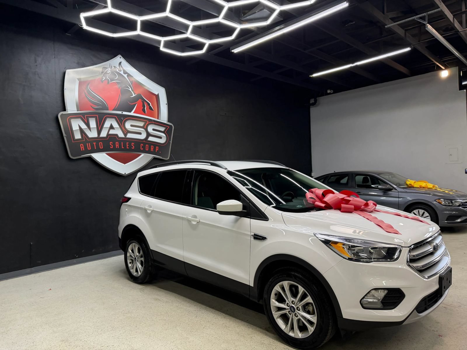 Used 2019 Ford Escape SE AWD/4WD image 9