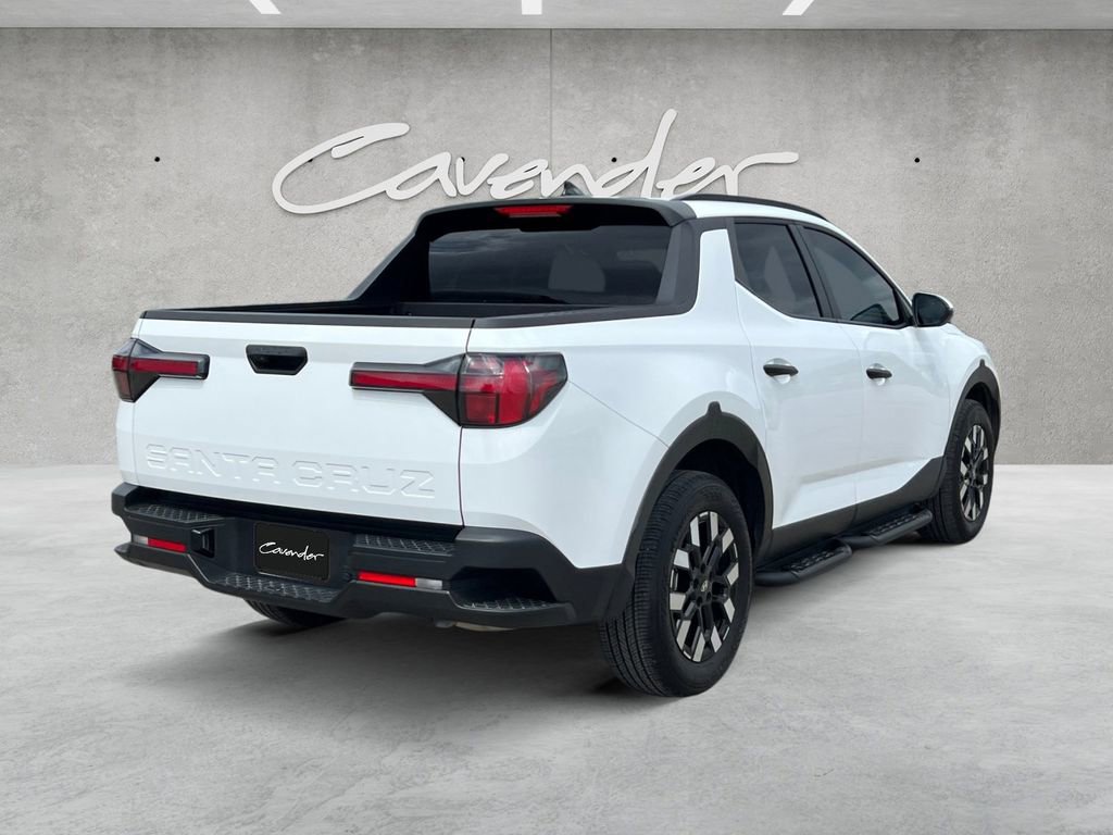 Used 2025 Hyundai Santa Cruz SEL FWD image 16